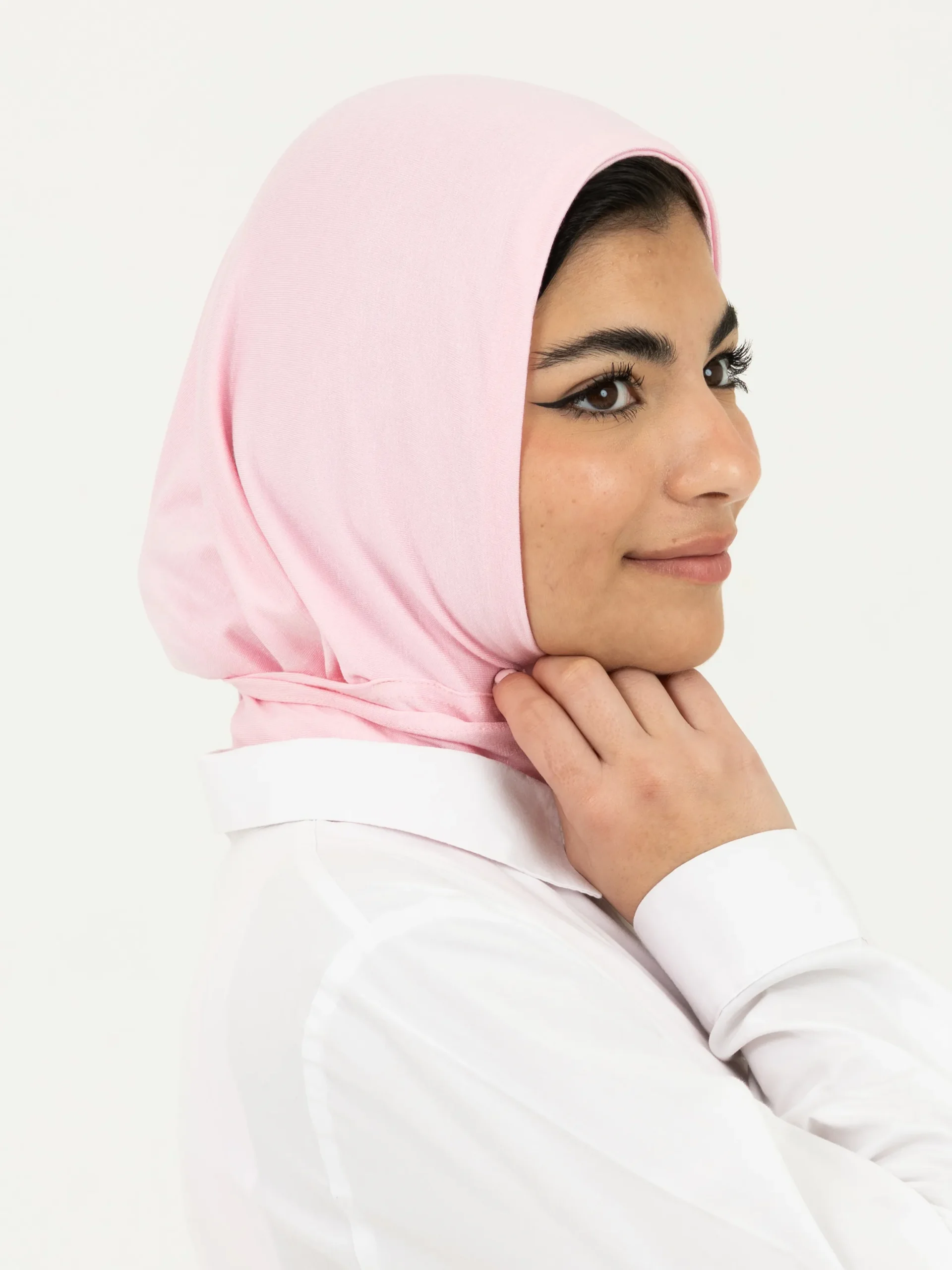Easy Hijab With Blouse - Image 6