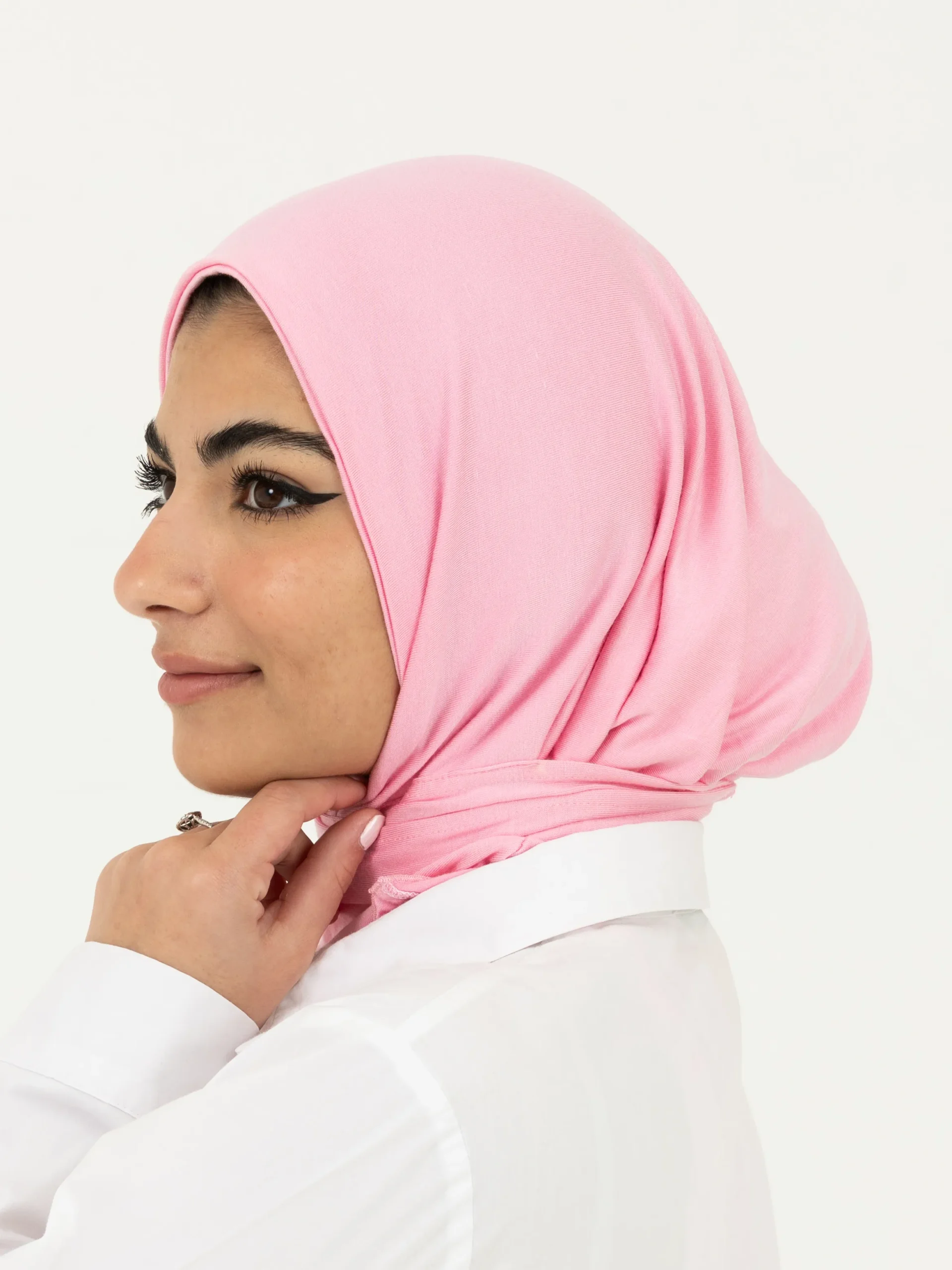 Easy Hijab With Blouse - Image 12