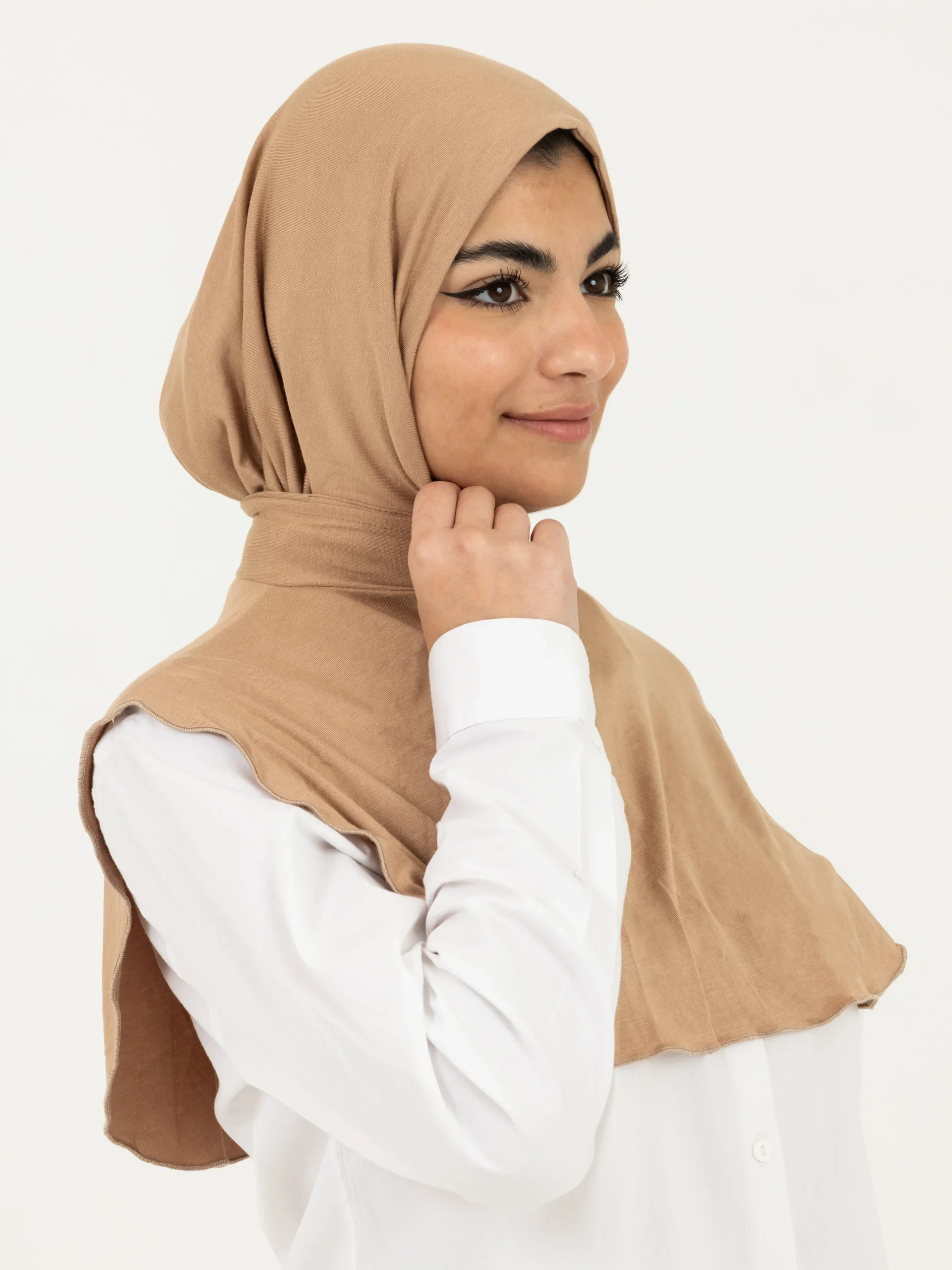 Easy Hijab With Blouse - Image 21