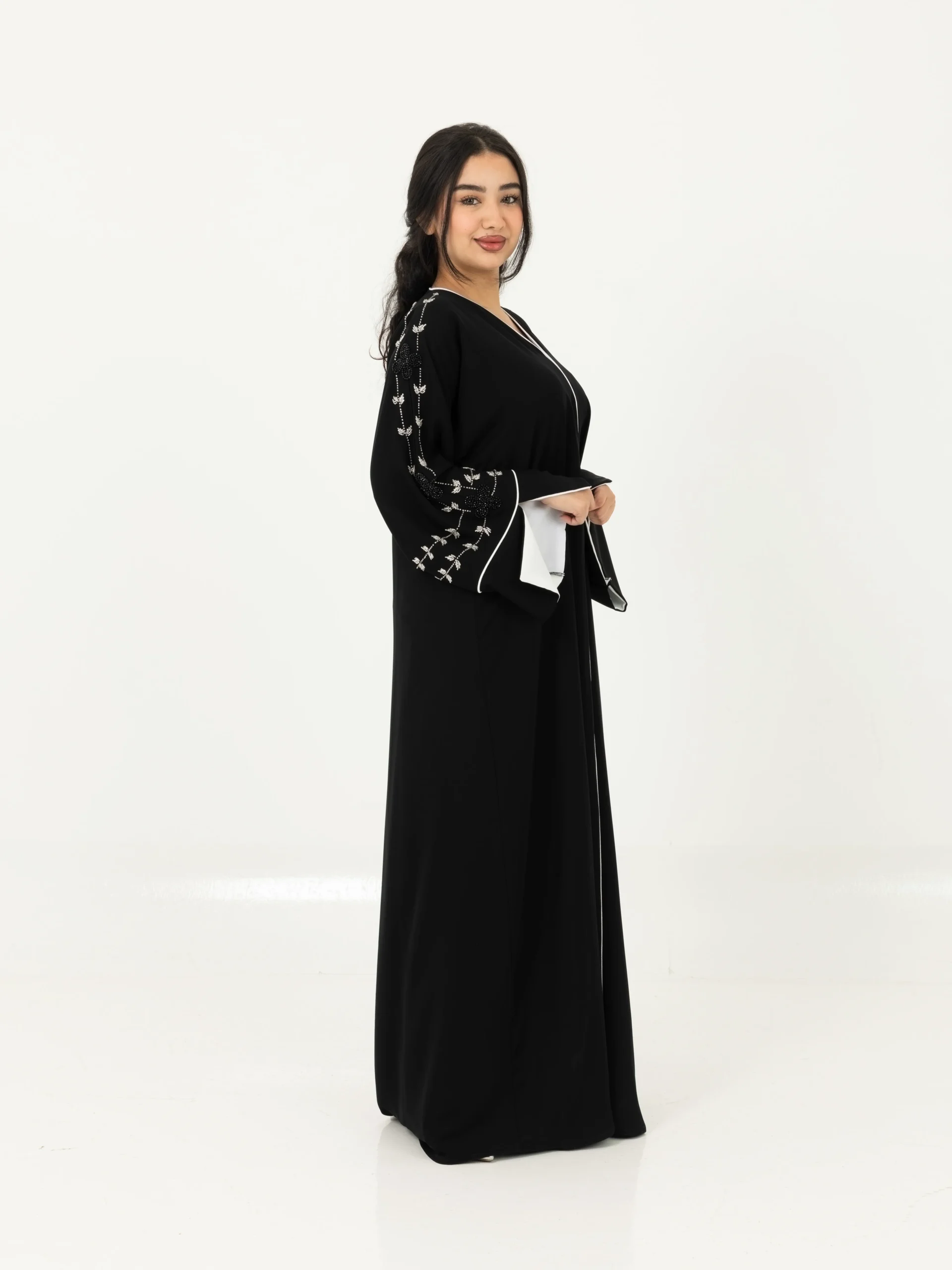 Royal Nidha Embroidered Abaya - Image 3