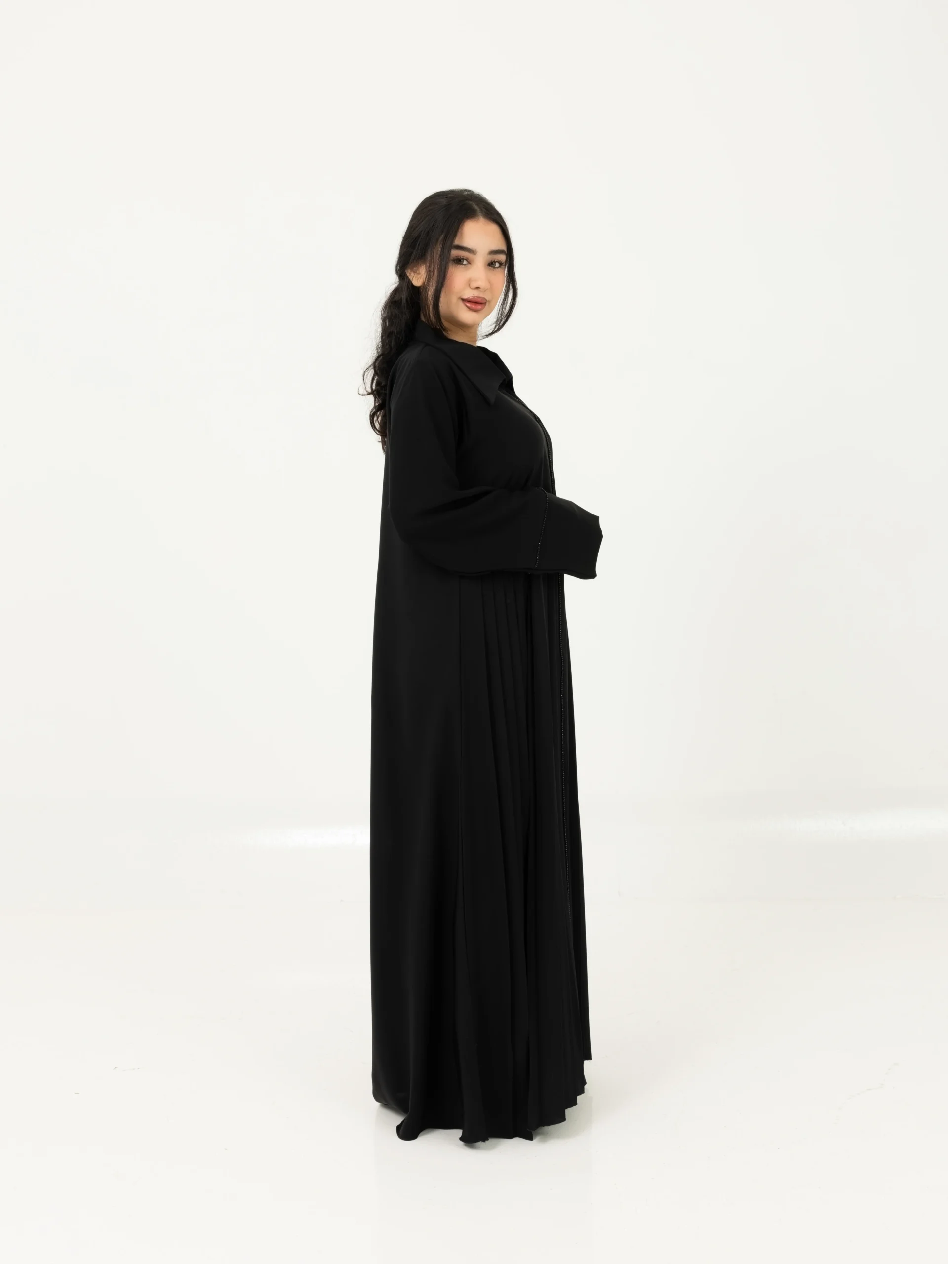 Soft Crepe Everyday Abaya - Image 2